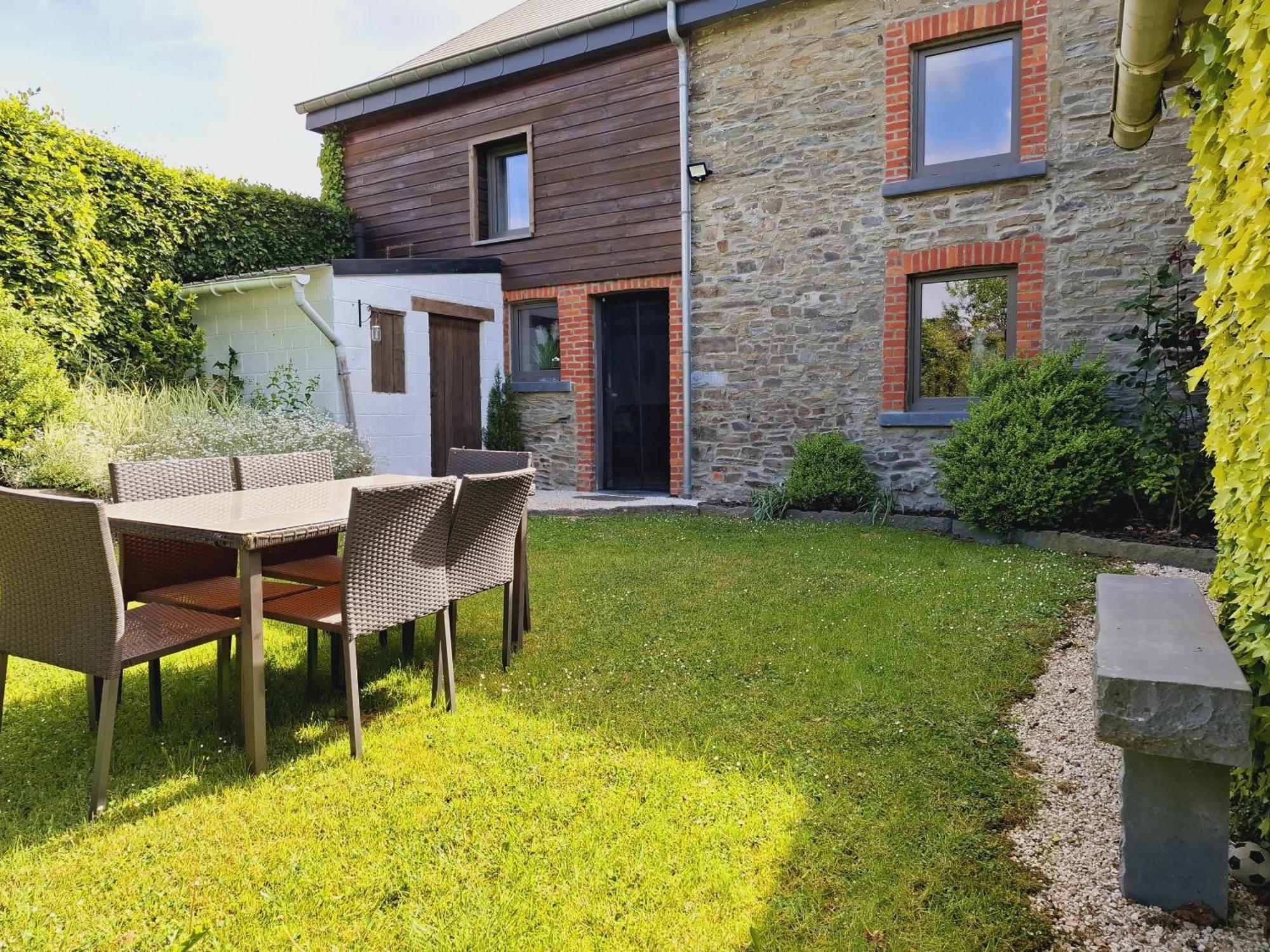 Le Gai Pinson Villa Beausaint Eksteriør billede